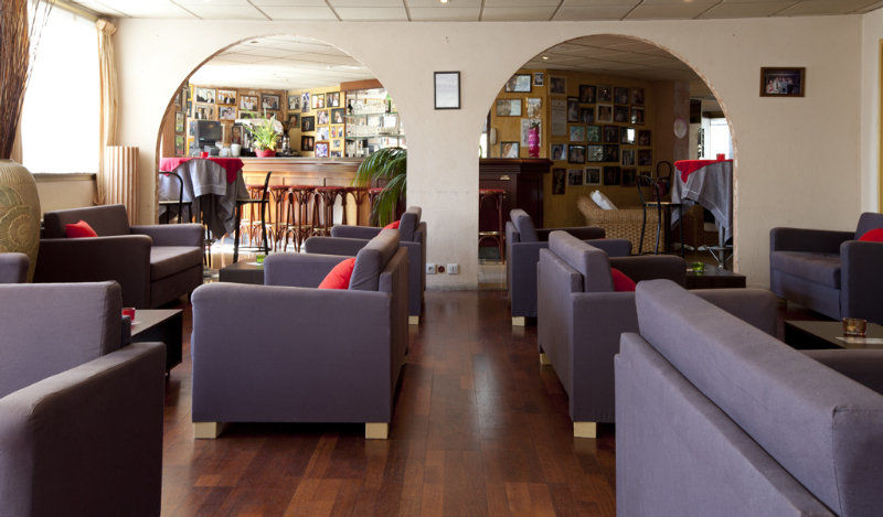 Adonis Cannes - Thomas 3* Le Cannet